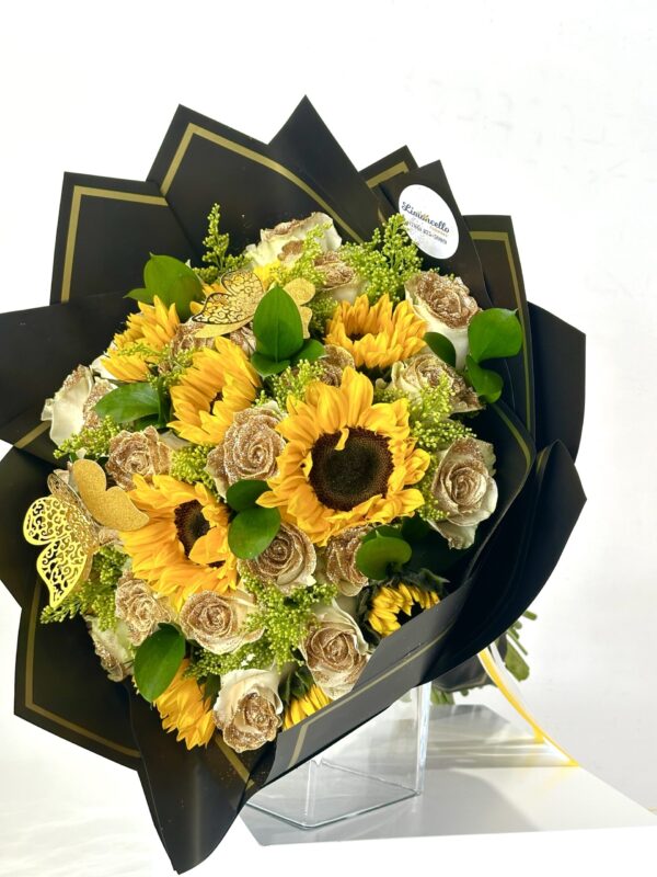 Gold Sunshine Bouquet of sunflowers