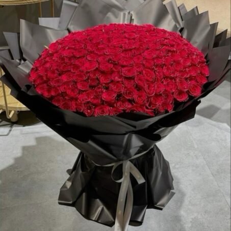 300 roses Luxury Bouquet