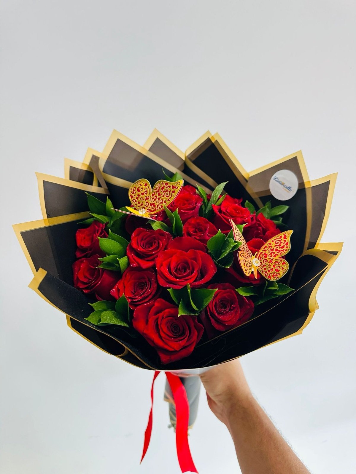 1 dozen roses